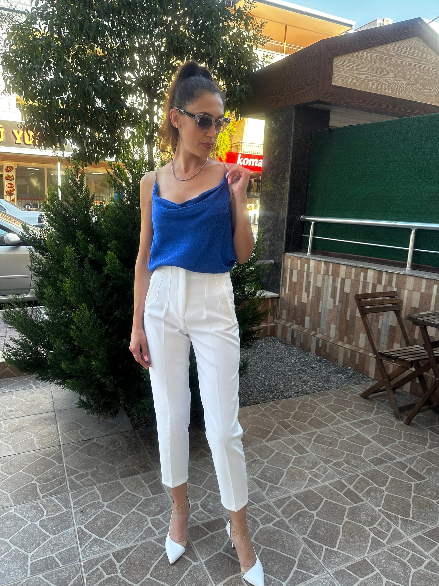 Taş Askılı Saten Bluz - Lagün Moda
