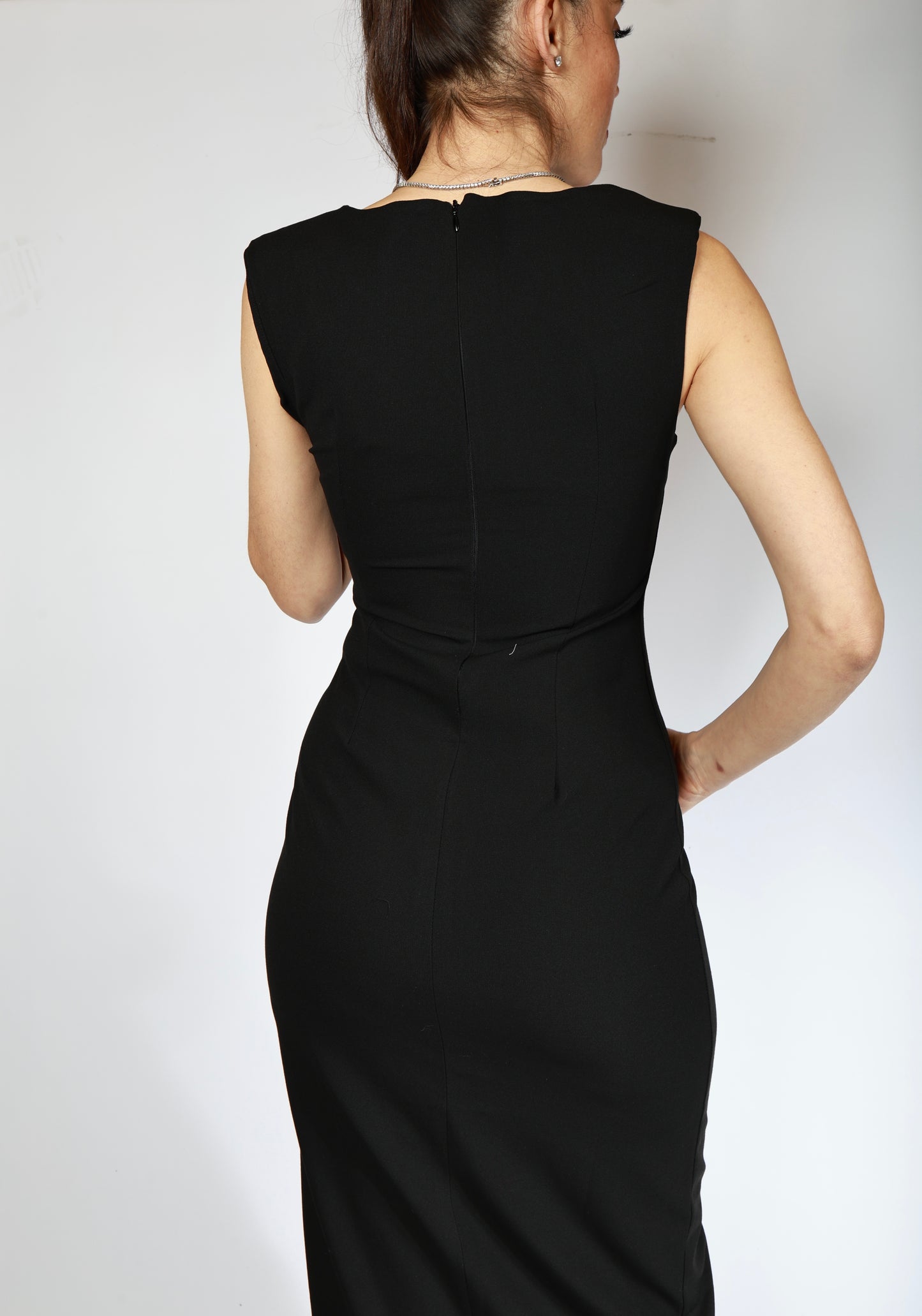Yırtmaç ve Drape Detaylı Full Esnek Midi Boy Elbise