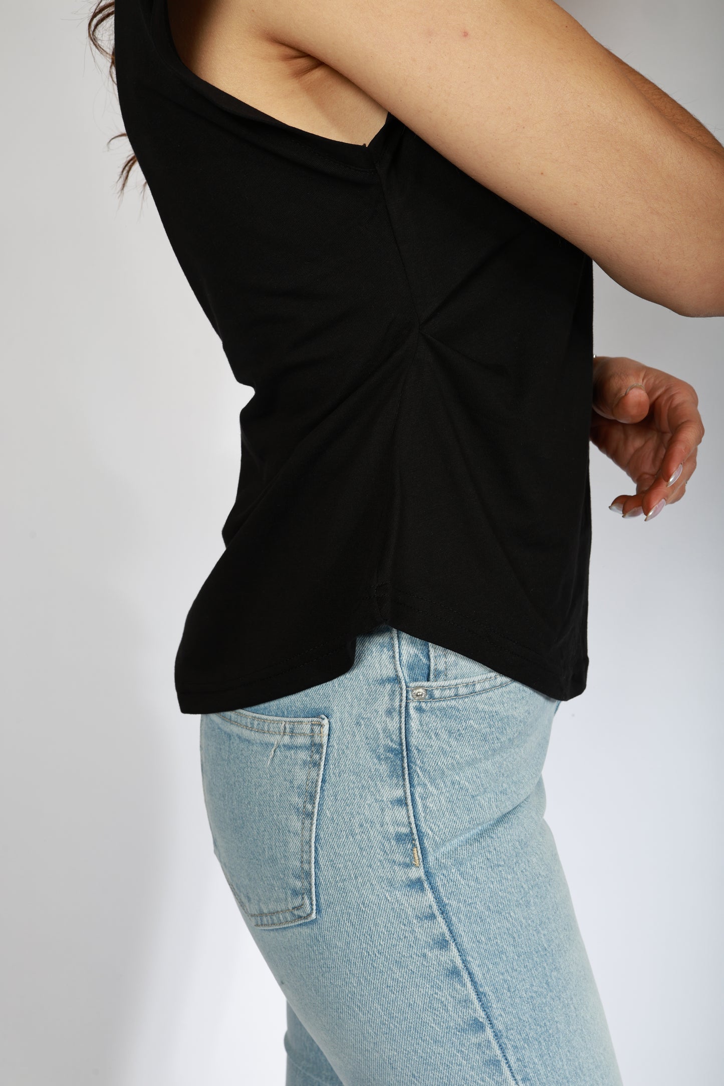 Önü İşleme Detaylı Yarasa Kol Siyah T-shirt