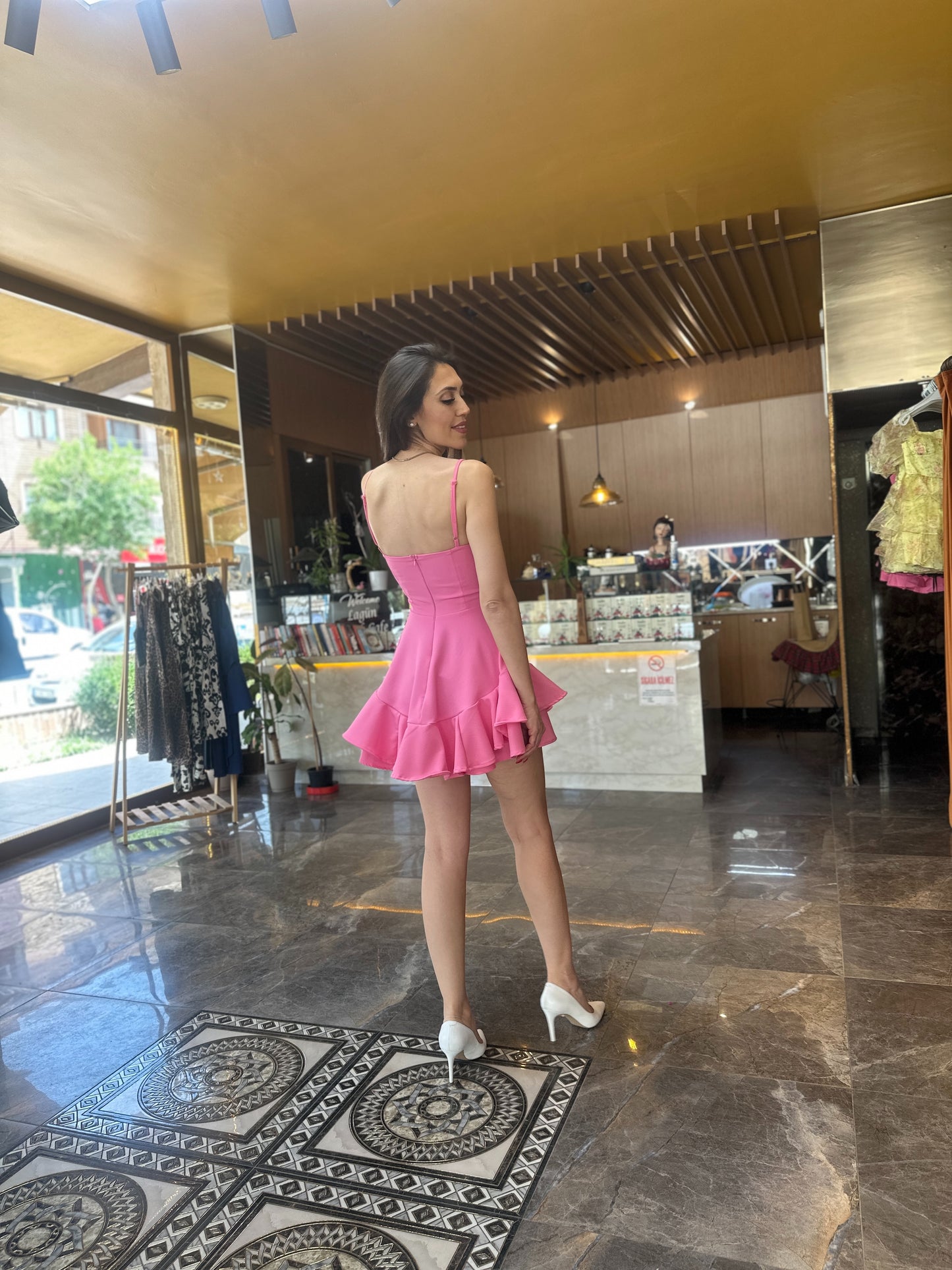 Eteği Volanlı İp Asklılı Mini Pembe Elbise