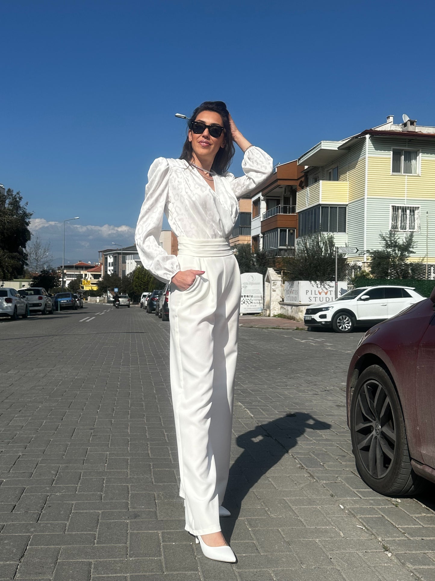 Kendinden Desenli Saten Bodysuit Bluz - Lagün Moda