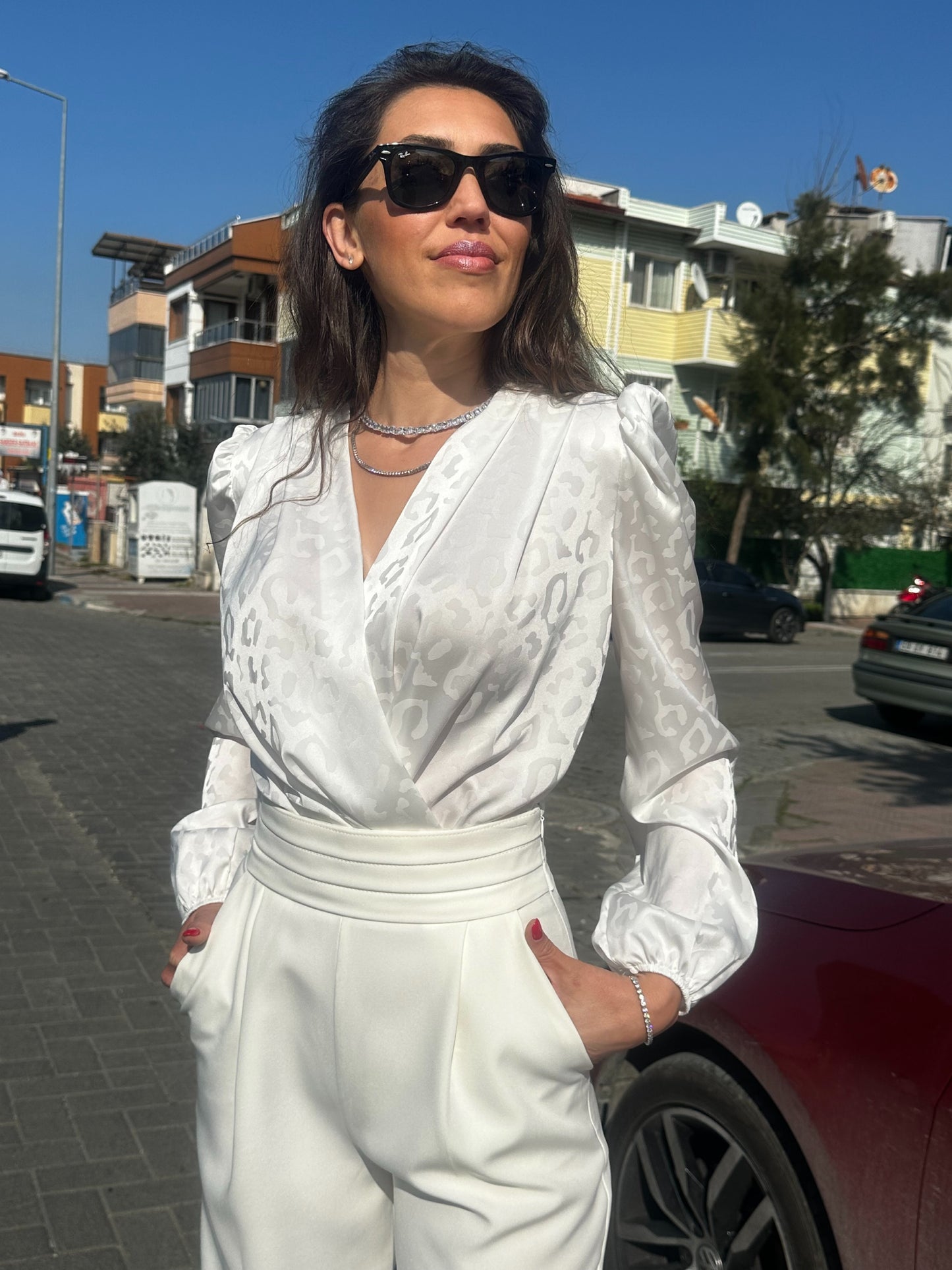 Kendinden Desenli Saten Bodysuit Bluz - Lagün Moda