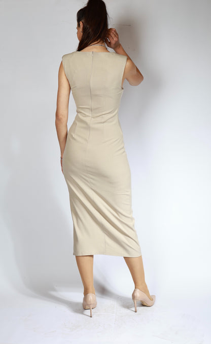Yırtmaç ve Drape Detaylı Full Esnek Midi Boy Bej Elbise