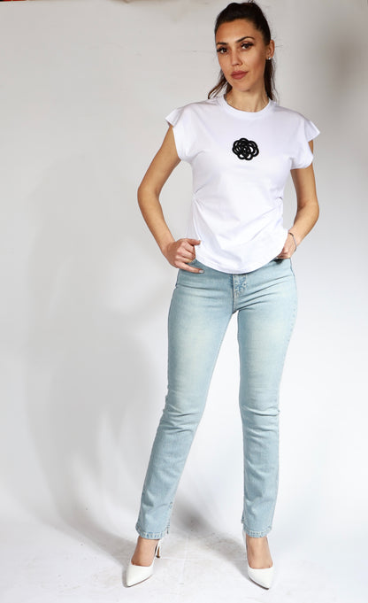 Önü İşleme Detaylı Yarasa Kol Beyaz T-shirt