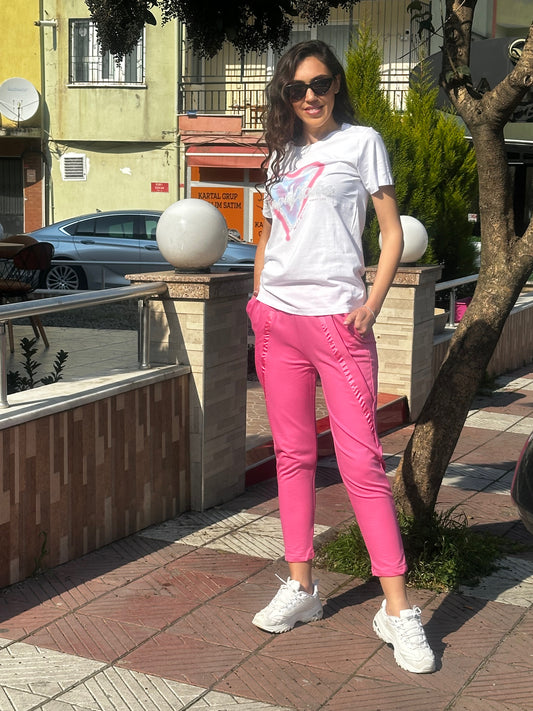 Beyaz Kabartma Desenli Basic Tshirt - Lagün Moda 